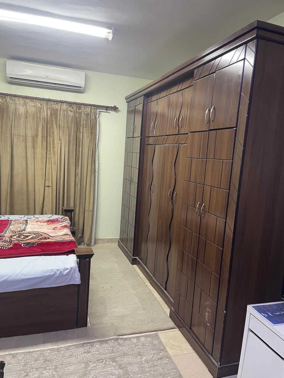 Riyadh, Furniture, SAR 18000,  شقة للإيجار بحي الورود بالرياض – شرط شرا