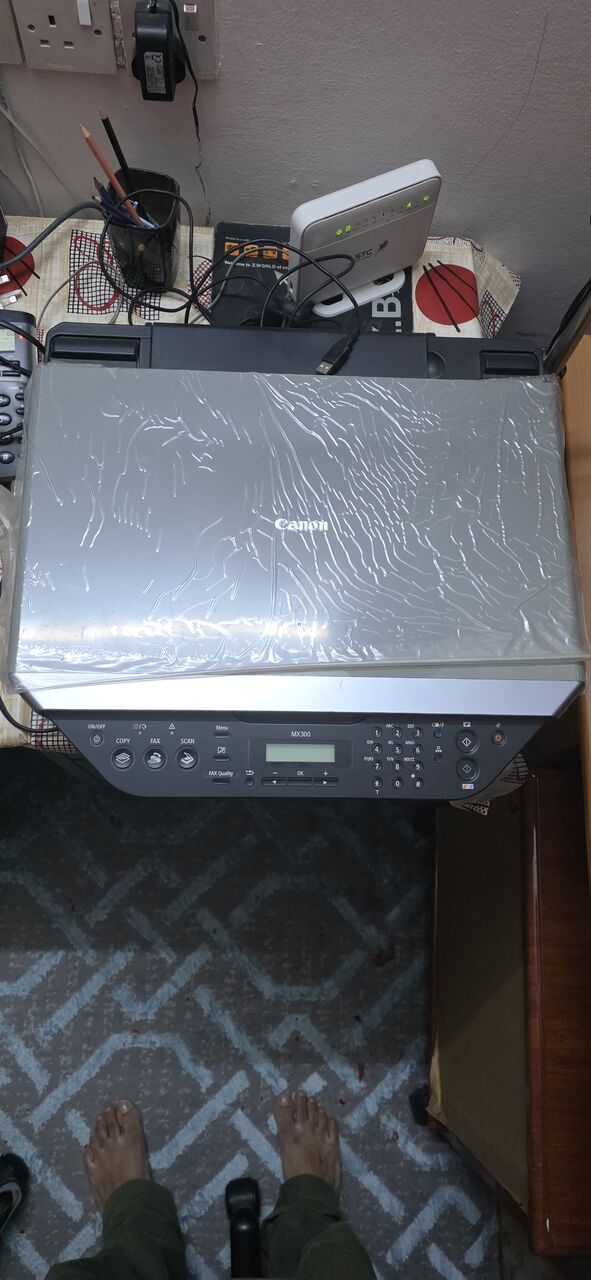 Al Malaz, Computers, SAR 1140,  Monitors, Graphic Equaliser And Printers For Sale