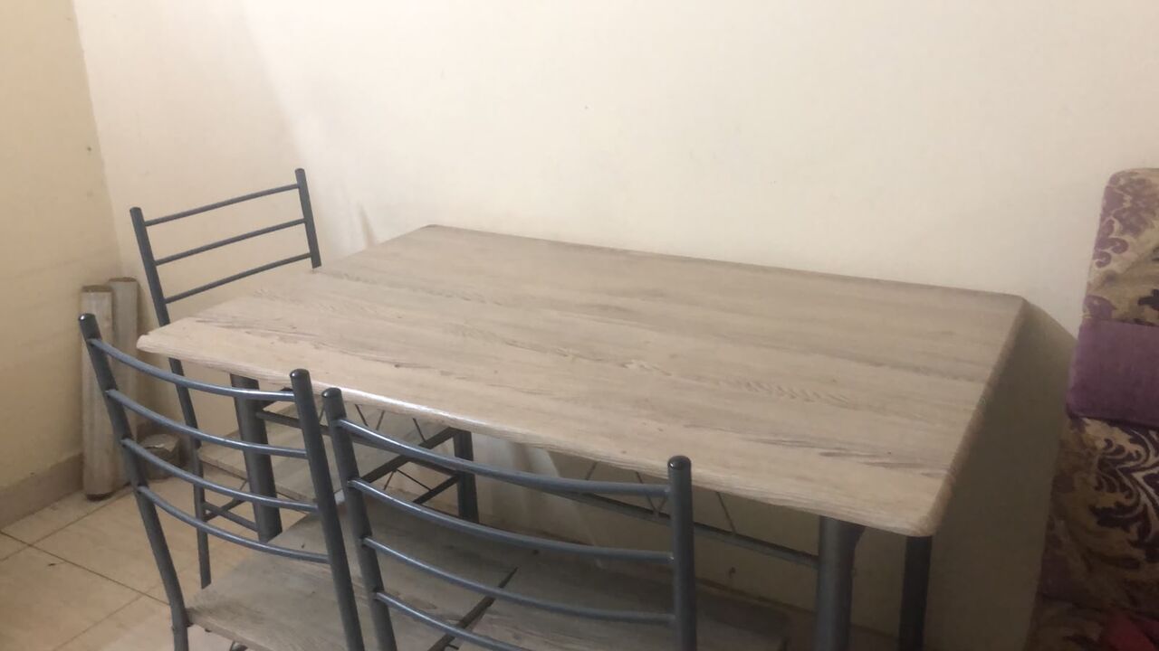 Hoora, Household Items, BHD 15,  TABLE WITH CHAIR