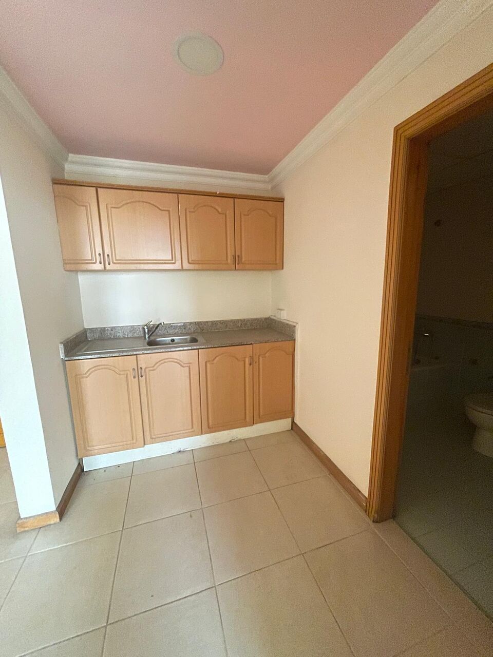 Zinj, Apartments, Flats, Houses & Villas, BHD 350/month,  2 BR,  2 Bedroom Flat Office Space For Rent