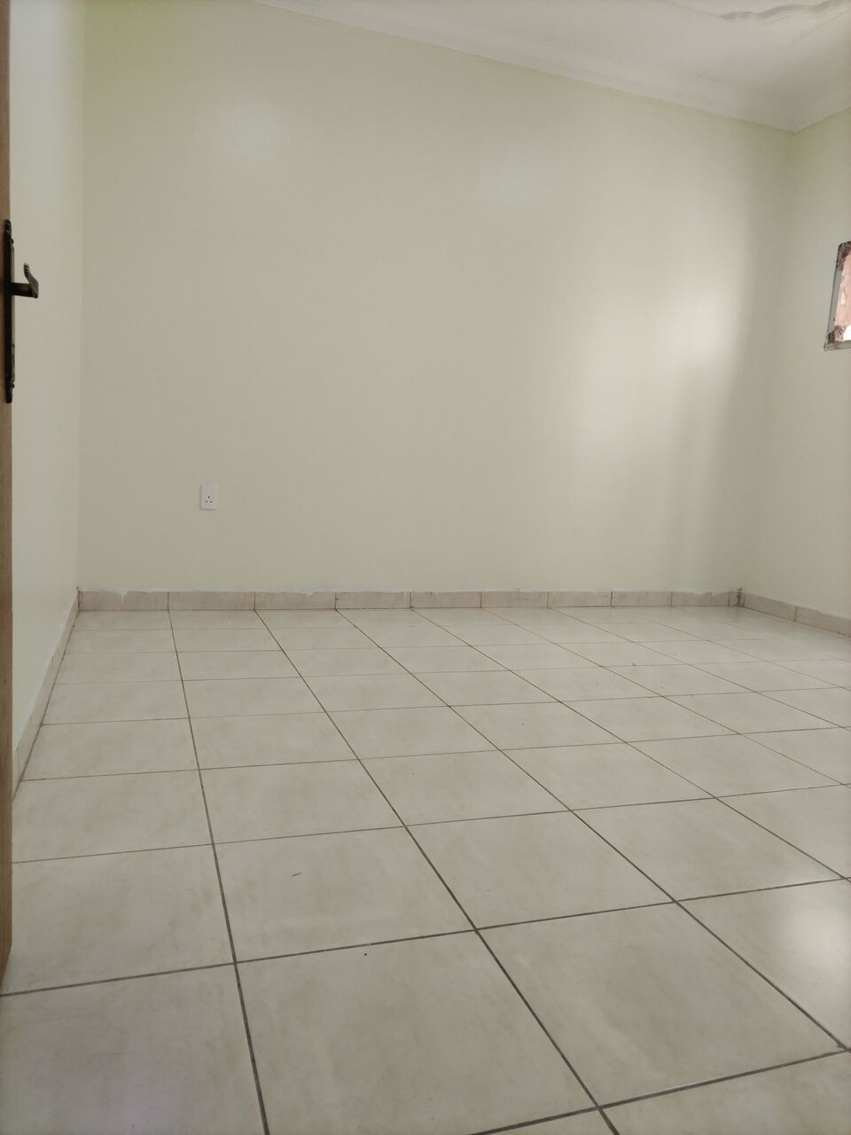 Khobar, Apartments, Flats, Houses & Villas, SAR 23/year,  4 BR,  Family Apartment For Rent (4 Rooms, Hall, Two Bathrooms, Two Entrances)