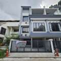 THB 10300000,  4 BR,  23 Sq. Feet,  Townhouse For Sale, Pattanakarn 12, Size 23 Sq M, Usable Area 215 Sq M, 4 Bedrooms, 3