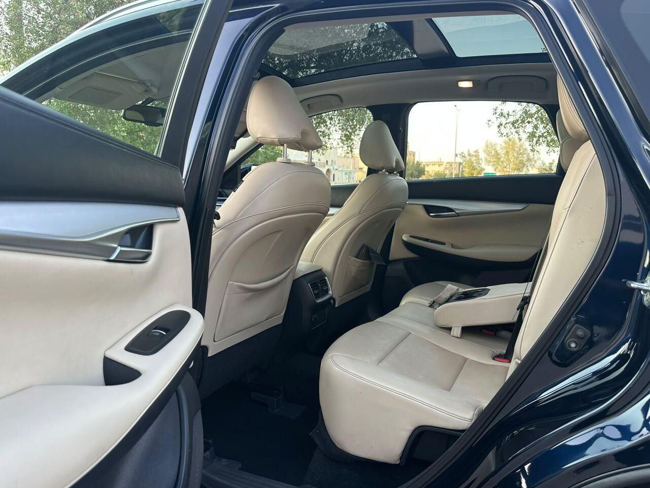 Riyadh, Vehicles, Cars & Trucks , SAR 63000,  Infiniti QX50,  2021,  Automatic,  183000 KM,   Infinity QX50 AWD Fully Loaded With Sunroof For Sales