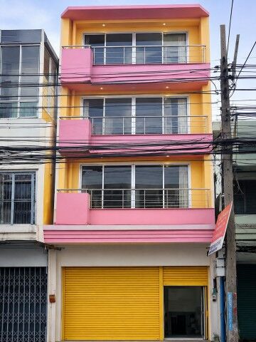 Bangkok, Villas, THB 39998,  18 Sq. Feet,  MRT Ramkhamhaeng 12-16 150 M. 18 Sq M. 248 Sq M. Corner House, Near The Mall Ramkhamhaeng