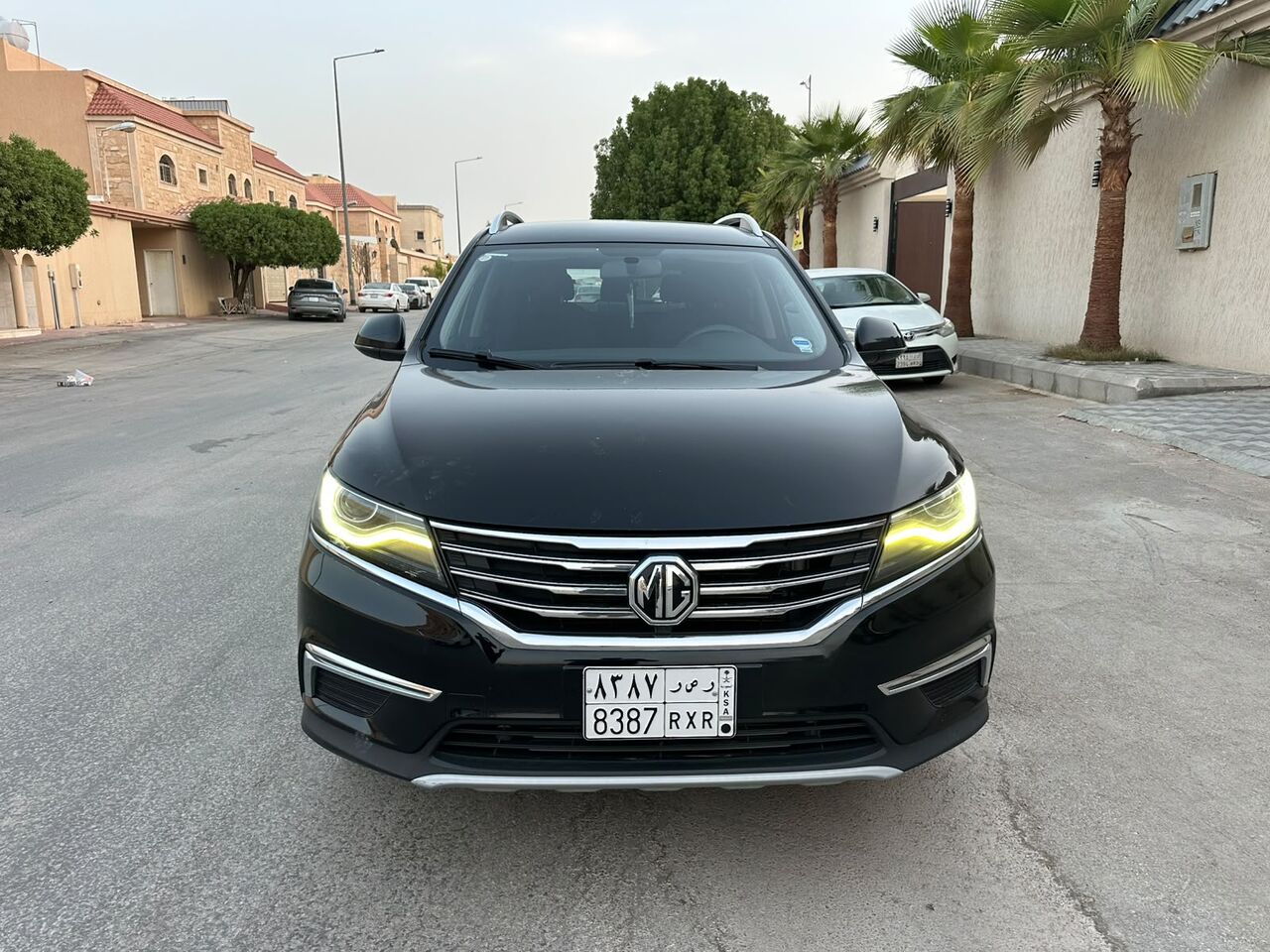 Riyadh, Vehicles, Cars & Trucks , SAR 40000,  MG RX5,  2023,  Automatic,  115000 KM,    With Mid Option For Sales (Accident Free)