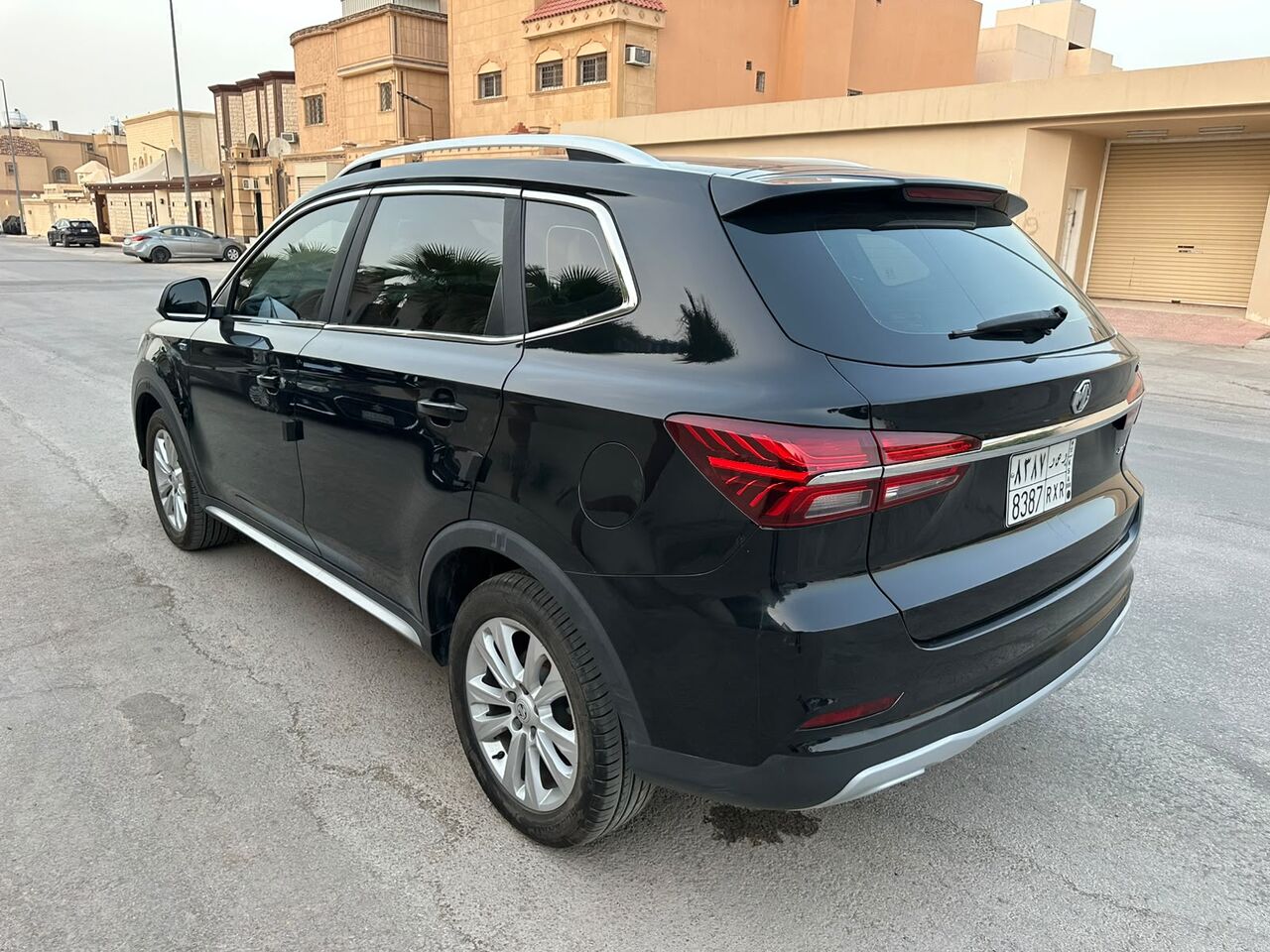Riyadh, Vehicles, Cars & Trucks , SAR 40000,  MG RX5,  2023,  Automatic,  115000 KM,    With Mid Option For Sales (Accident Free)