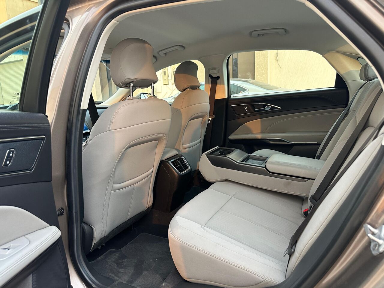 Riyadh, Vehicles, Cars & Trucks , SAR 77000,  Ford Taurus,  2022,  Automatic,  101000 KM,    With EcoBoost Option For Sale (1st Owner)