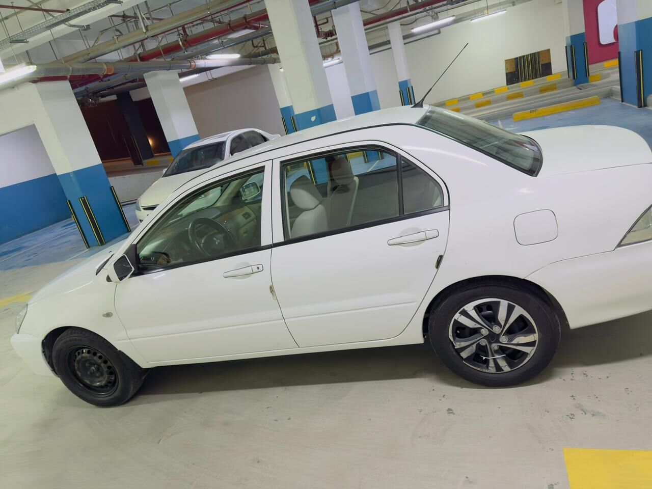 Riyadh, Vehicles, Cars & Trucks , SAR 16000,  Mitsubishi Lancer,  2011,  Automatic,  1 KM,   Glx