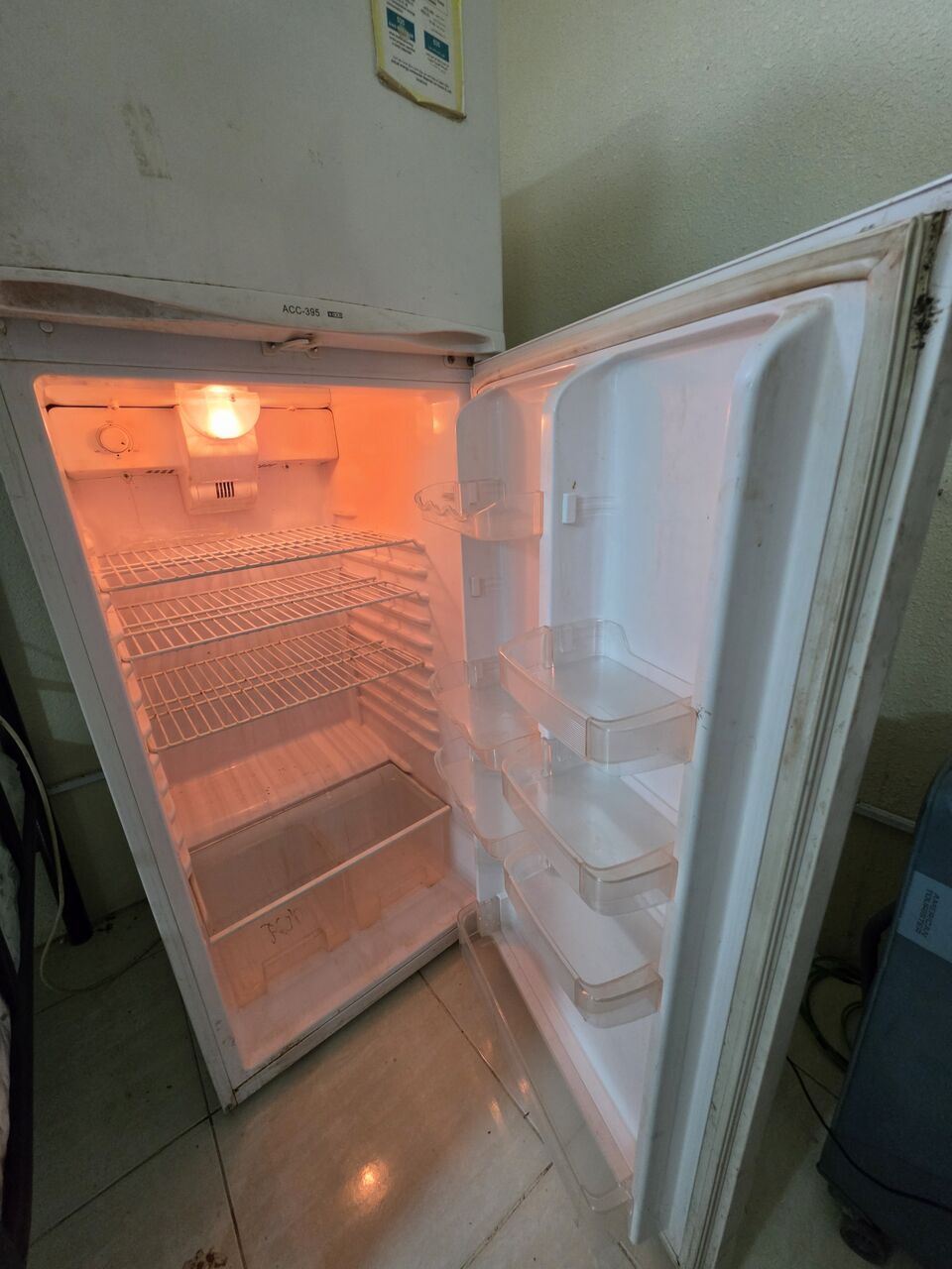 Hofuf, Electronics, SAR 600,  Refrigerator