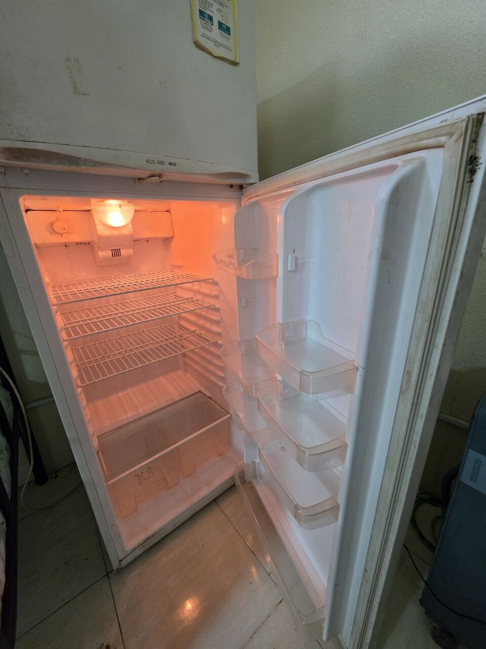 Hofuf, Electronics, SAR 600,  Refrigerator