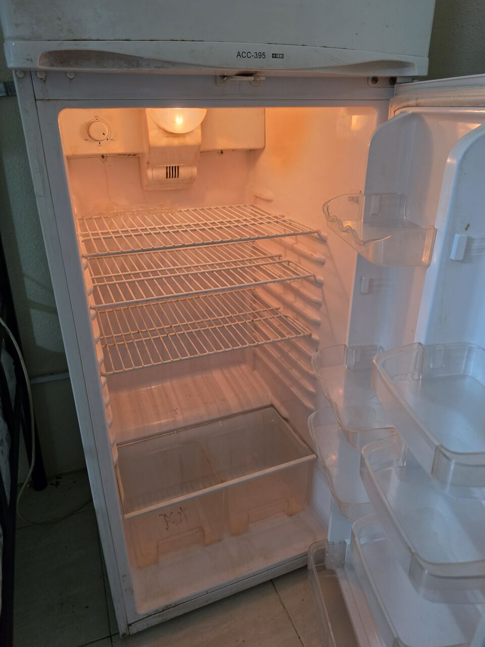 Hofuf, Electronics, SAR 600,  Refrigerator