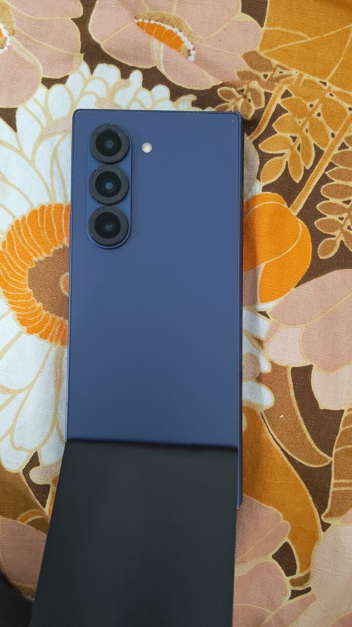 Yanbu, Mobile Phones, SAR 3300,  SAMSUNG GALAXY Z FOLD6 512GB NAVY