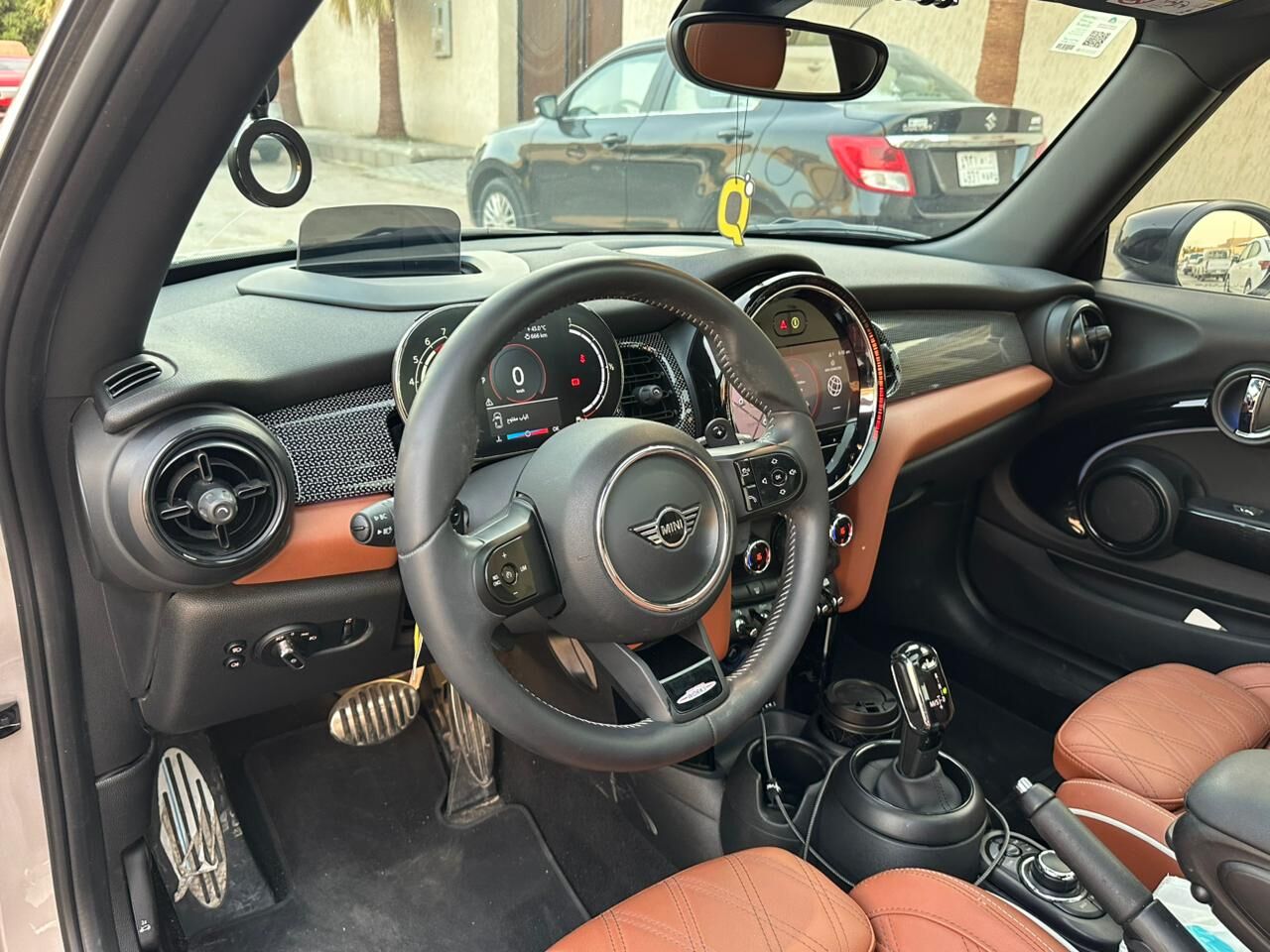 Riyadh, Vehicles, Cars & Trucks , SAR 130000,  Mini Cooper Coupe,  2023,  Automatic,  42000 KM,   Mini Cooper Full Options With Sunroof N Very Reasonable Price 2nd Owner