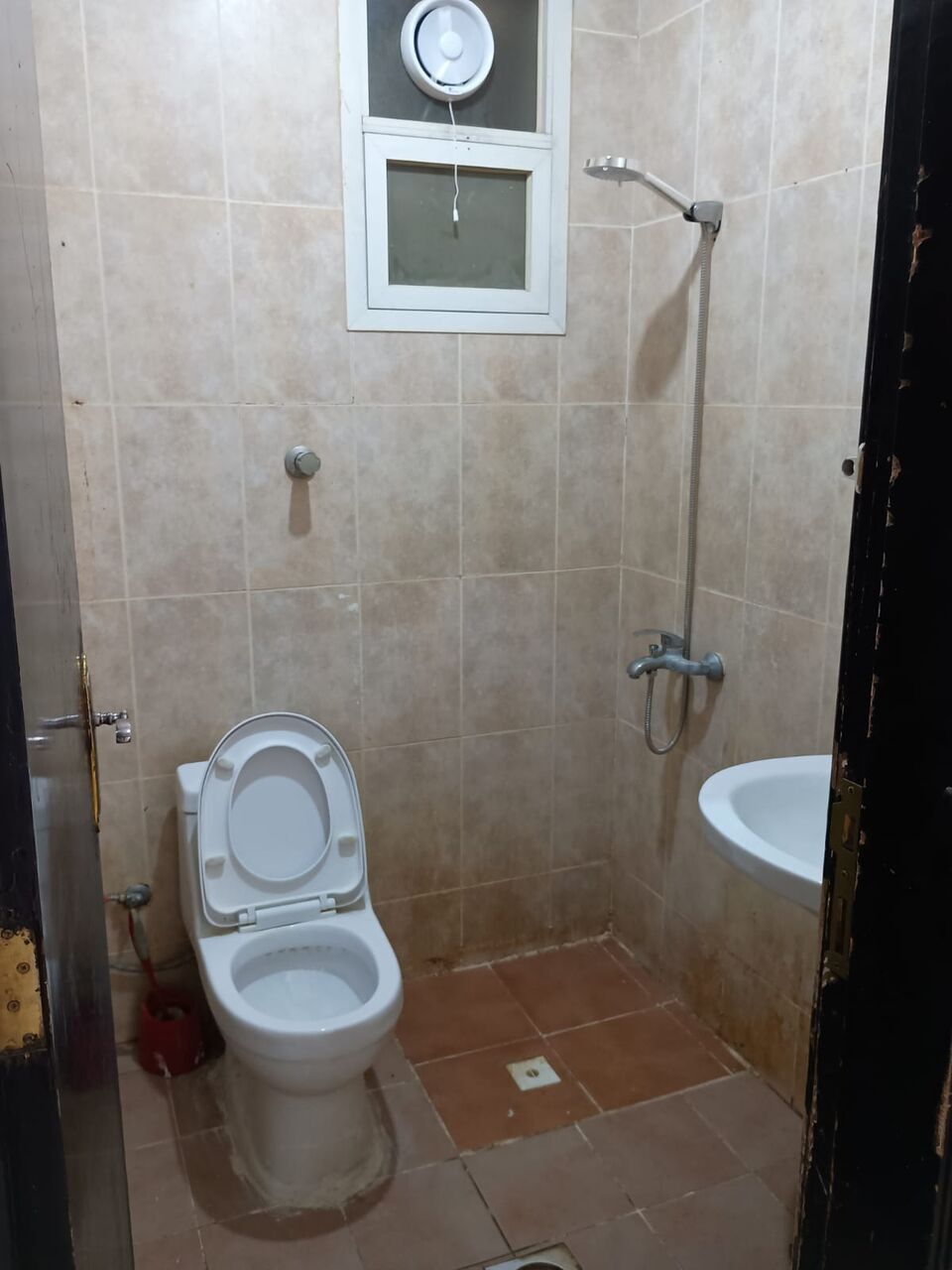 Al Malaz, Bedspace For Rent, SAR 850/month,  Well Furnished Apartment Bedspace For Executive Becholars