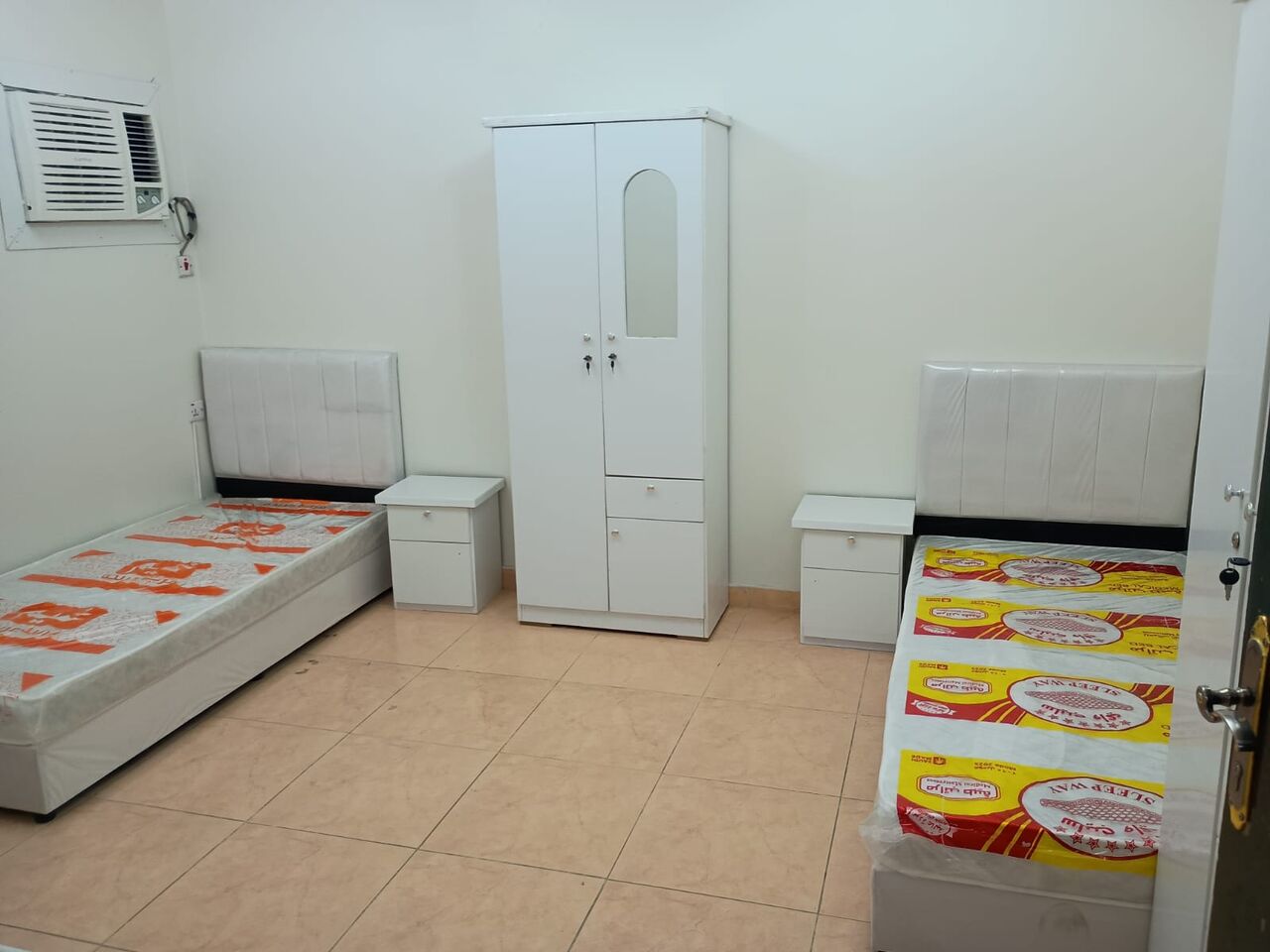 Al Malaz, Bedspace For Rent, SAR 850/month,  Well Furnished Apartment Bedspace For Executive Becholars