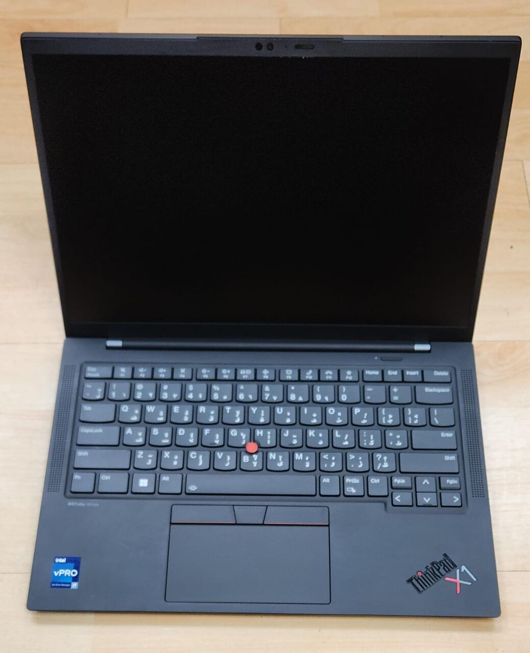 Riyadh, Computers, SAR 4399,  Lenovo X1 Carbon 1.8 GHz 10-core I7 13th Gen RAM:32GB SSD:512GB