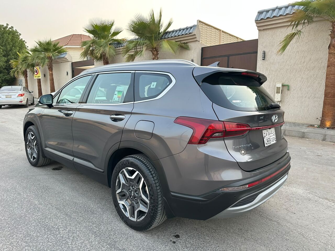 Riyadh, Vehicles, Cars & Trucks , SAR 115000,  Hyundai Santa Fe,  2024,  Automatic,  19000 KM,   Hyundai Santafe With Sunroof For Sales 100% Accident Free N 1st Owner