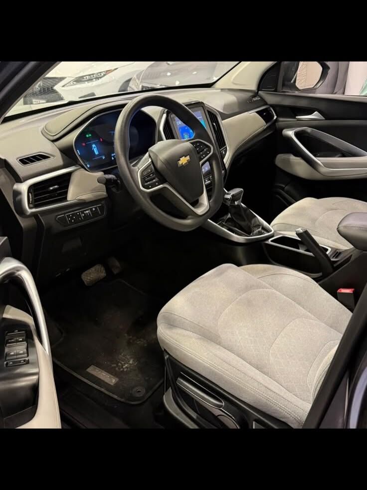 Tubli, Vehicles, Cars & Trucks , BHD 4900,  CHEVROLET CAPTIVA,  2024,  Automatic,  40000 KM,   LS