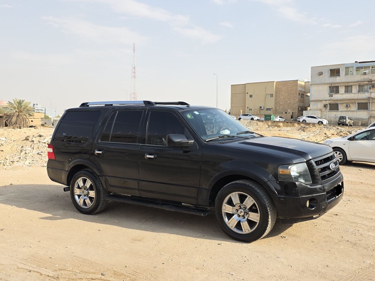 Al Malaz, Vehicles, Cars & Trucks , SAR 17000,  Ford Expedition,  2010,  Automatic,  292300 KM,  Selling   Limited Edition