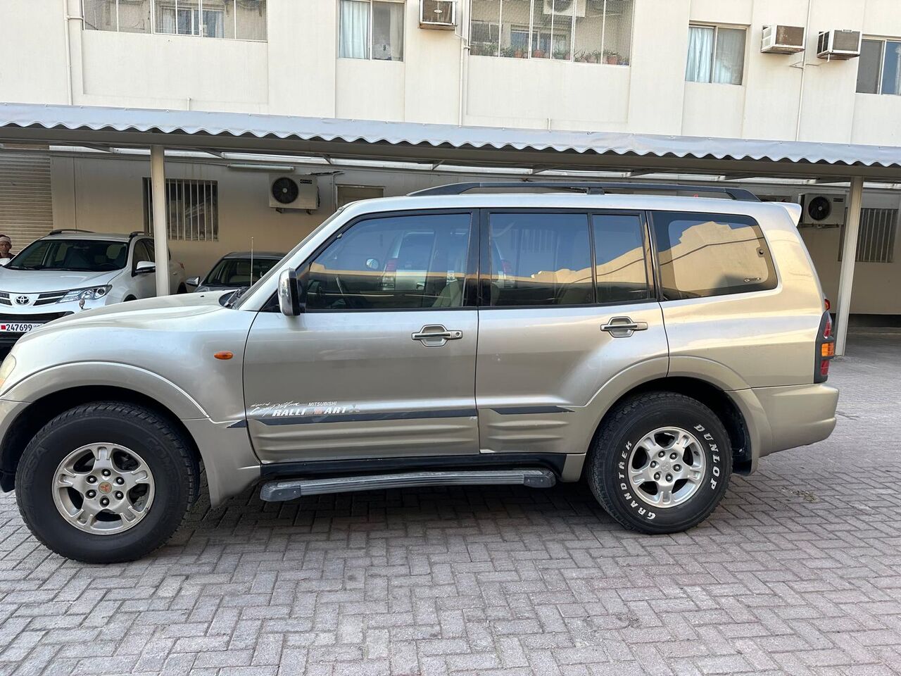 Salmabad, Vehicles, Cars & Trucks , BHD 1100,  Mitsubishi Pajero,  2002,  Automatic,  200000 KM,   For Sale  Model