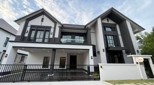 Bangkok, Villas, THB 250000,  123 Sq. Feet,  HR 10326 Single House For Rent, The City 2 Bangna, Luxury House, 6 Bedrooms, 580 Sq M,