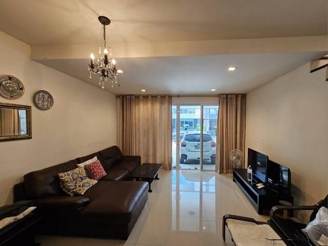 Bangkok, Villas, THB 35000,  22 Sq. Feet,  HR 10324 3-story Townhome For Rent, Town Avenue Srinagarindra Project, Town Avenue