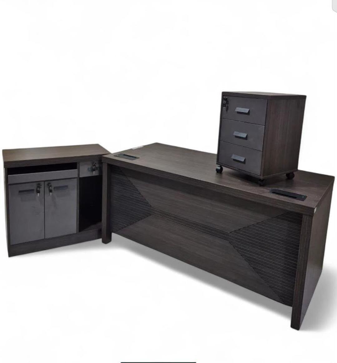 Jeddah, Furniture, SAR 5,  New Office Table In L Shape Available