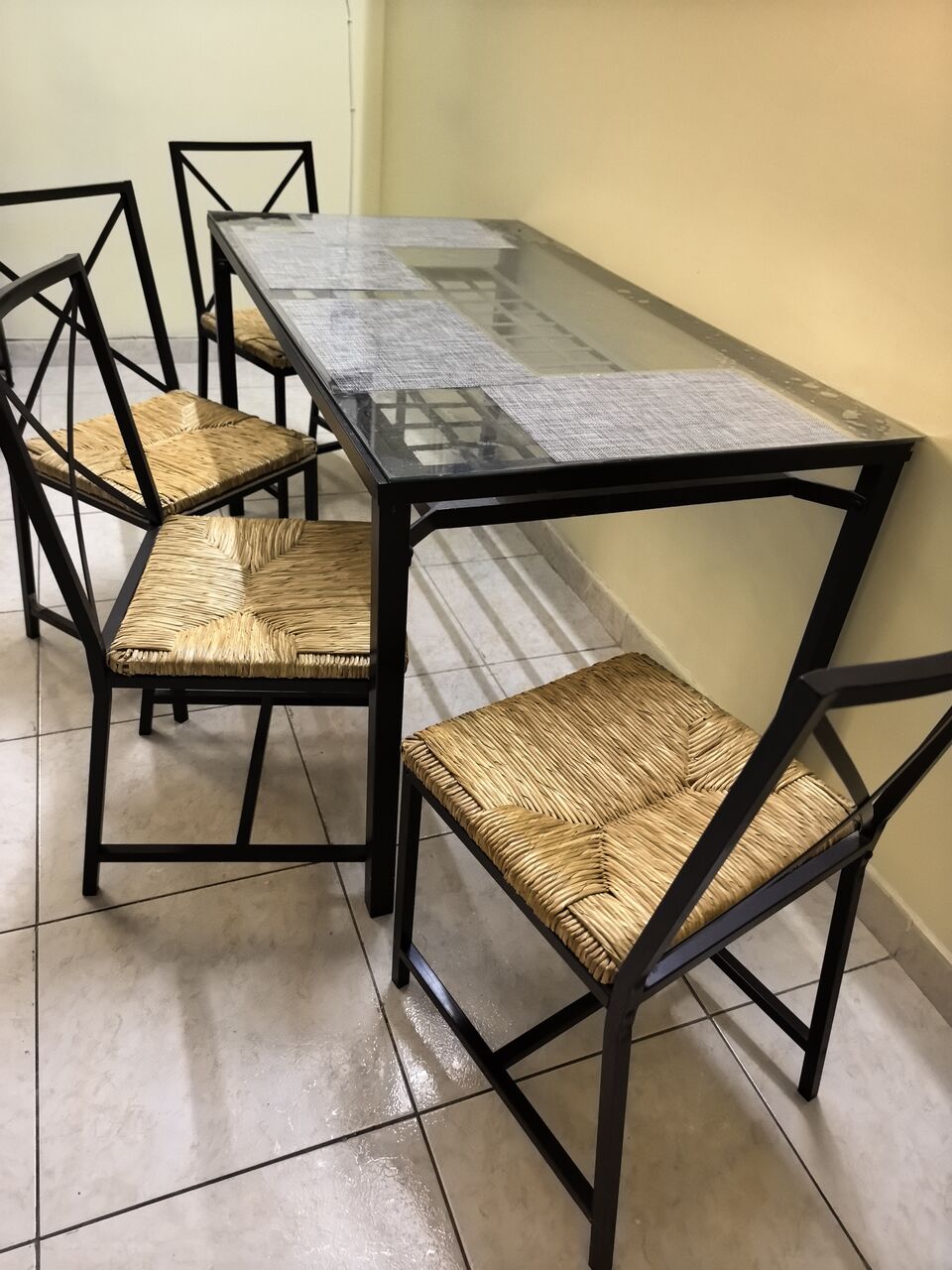 Jeddah, Appliances, SAR 500,  Homecenter Dinning Table