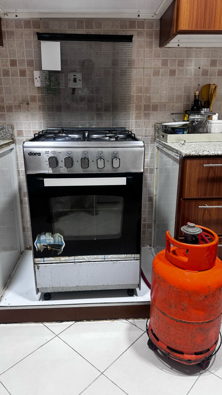 Al Ghadir, Household Items, SAR 600,  Dora 4 Burners Gas Stove+oven For Sale With Full Cylinder