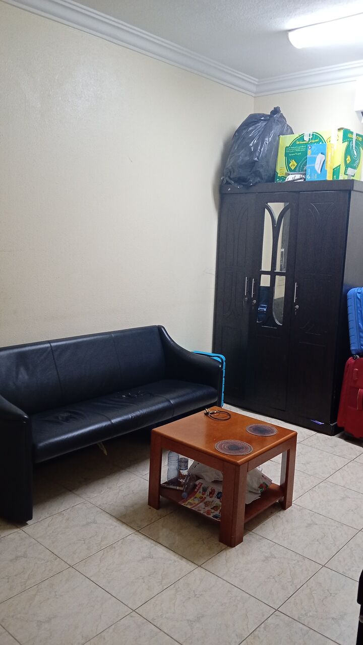 Al Jubail Al Balad, Furniture, SAR 1000,  Home Furniture(tv Sofa Cupboard Split Ac For Reasonable Price)