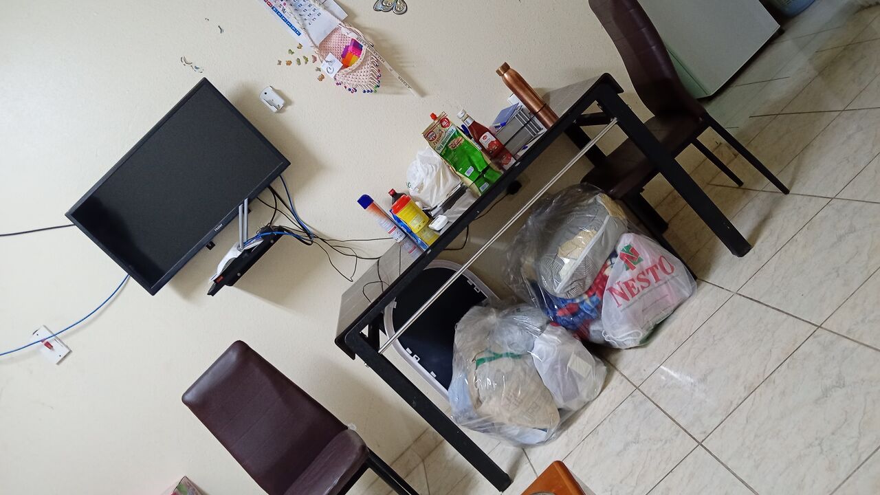 Al Jubail Al Balad, Furniture, SAR 1000,  Home Furniture(tv Sofa Cupboard Split Ac For Reasonable Price)