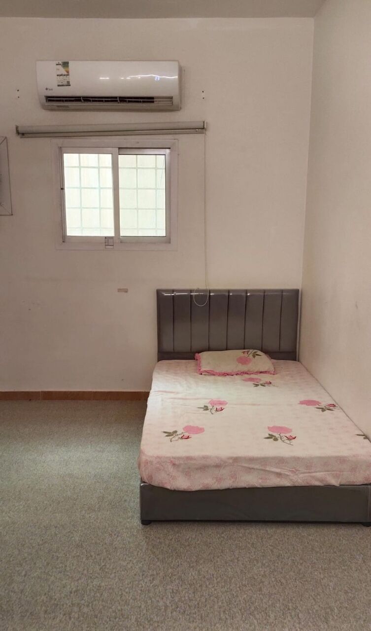 Al Yarmouk, Rooms for Rent, SAR 1500/null,  Executive Bachelor Room Available &ndash; Granada (Gurnatah)
