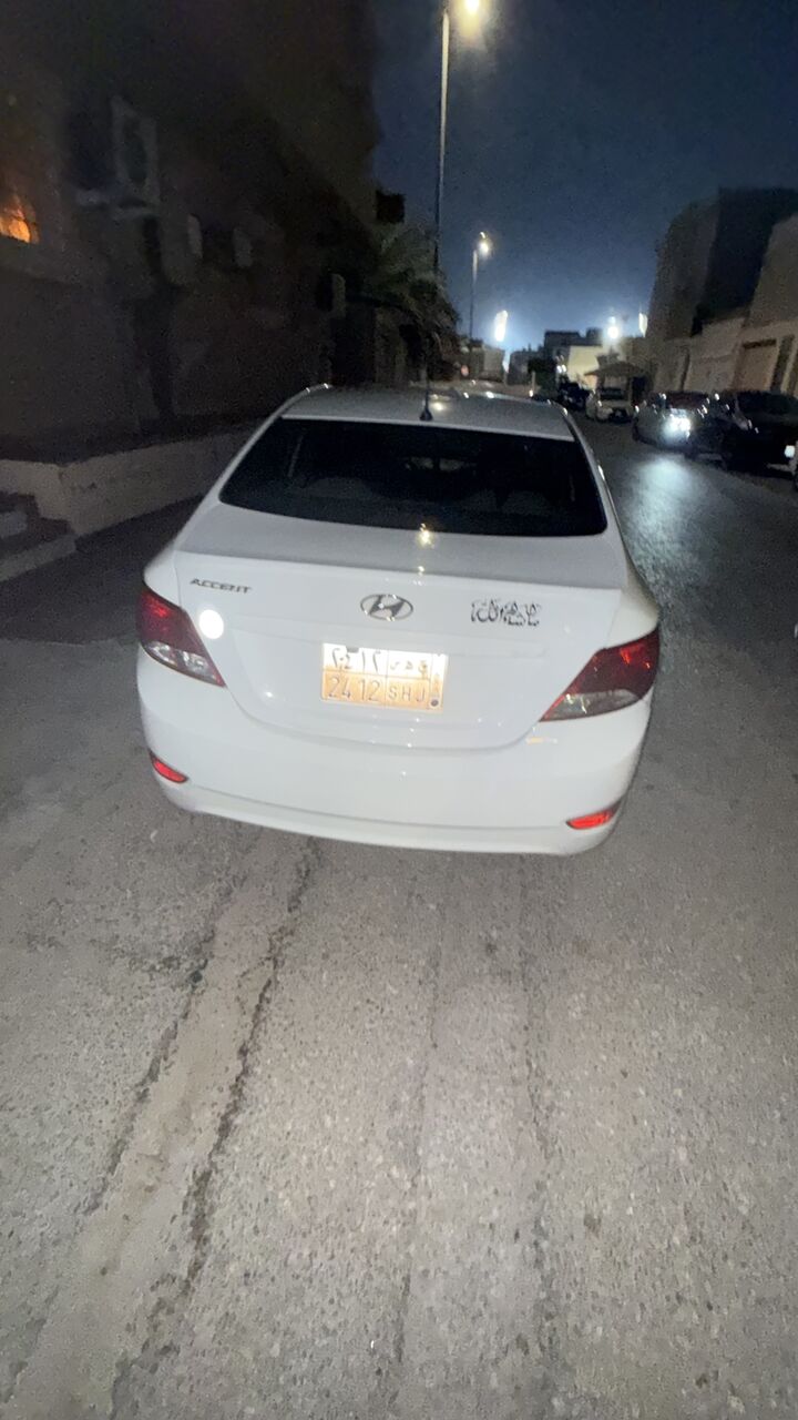 Khobar, Vehicles, Cars & Trucks , SAR 15000,  Hyundai Accent,  2016,  Automatic,  340000 KM,  HYANDAI ACCENT