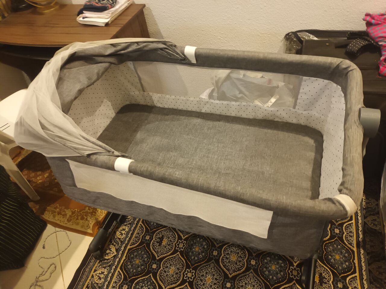 Al Aziziyah, Baby & Kid Stuff, SAR 120,  Portable Foldable Sleeping Crib Bed Sell Urgently