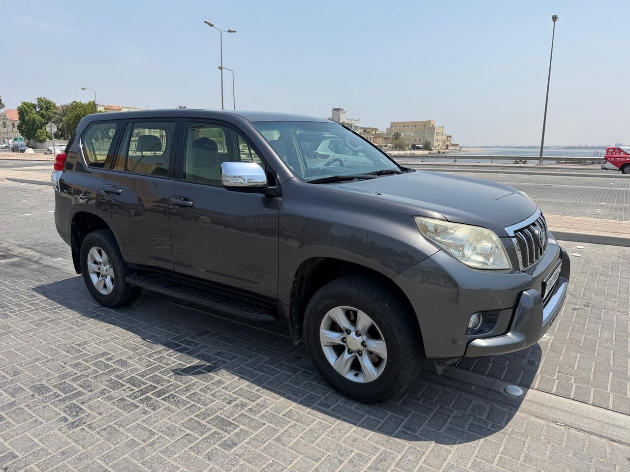 Manama, Vehicles, Cars & Trucks , BHD 6200,  Toyota Prado,  2012,  Automatic,  250000 KM,  For Sale