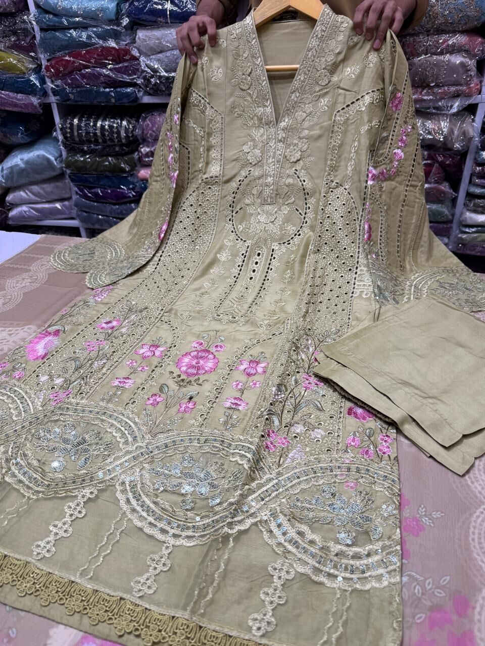 Thuqbah, Clothing & Accessories, SAR 180,  Ready To Wear