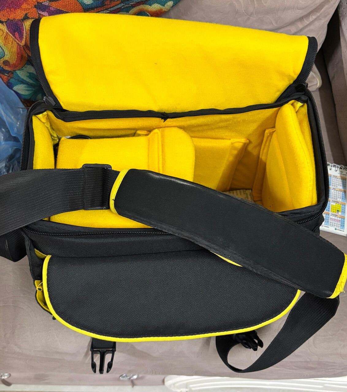 Jubail, Household Items, SAR 1099,  Nikon D5100 DSLR Bundle With Tamron 18-200mm All-in-One Lens Accessories(MADE IN THAILAND)