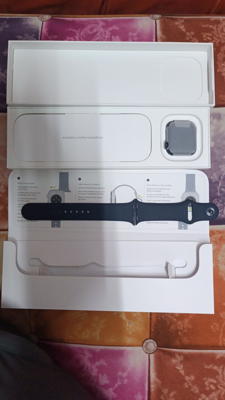 Jubail, Watches, SAR 800,  Apple Watch SE 3 GPS 40mm