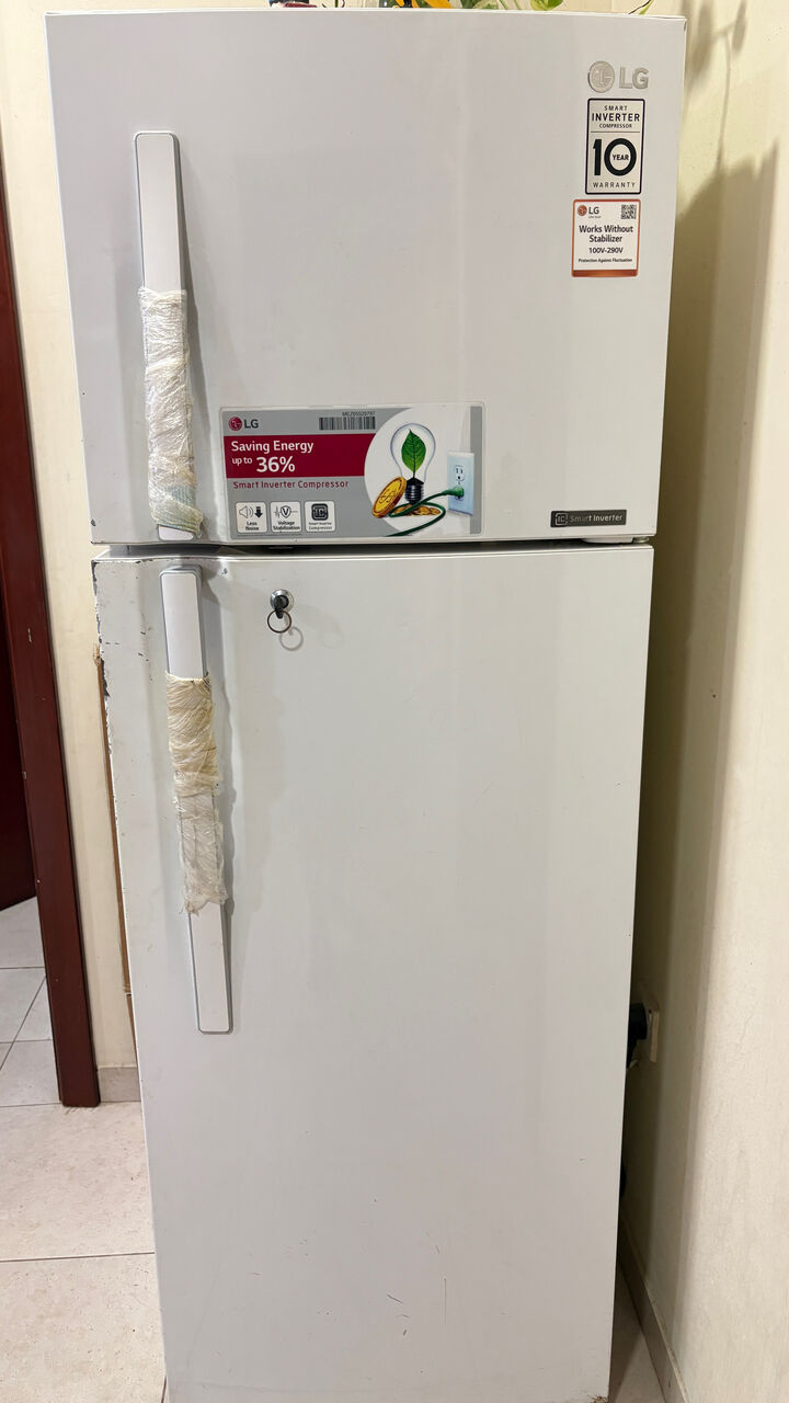 Manama, Household Items, BHD 240,  Household Items For Sale/Refrigerator/Microwave/Double Bunk Bed/4 Drawer Bureau/Sofa Set/K