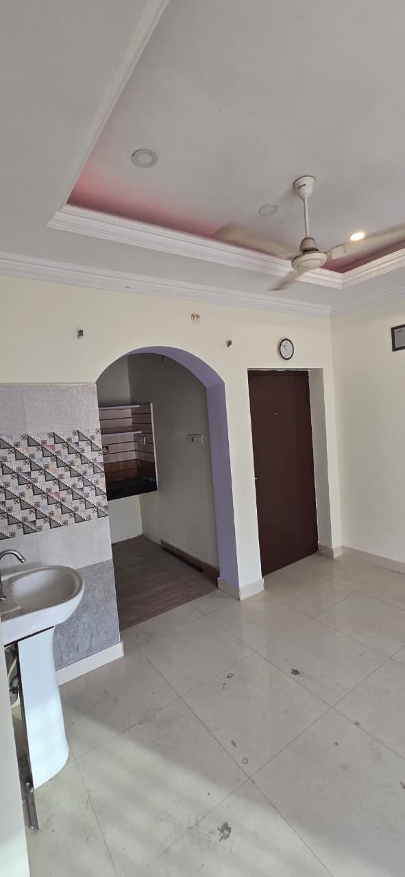 Hyderabad, Apartments, Flats, Houses & Villas, INR 55/month,  3 BR,  3 BHK Flat For Sale In Tolichowki (Paramount Colony