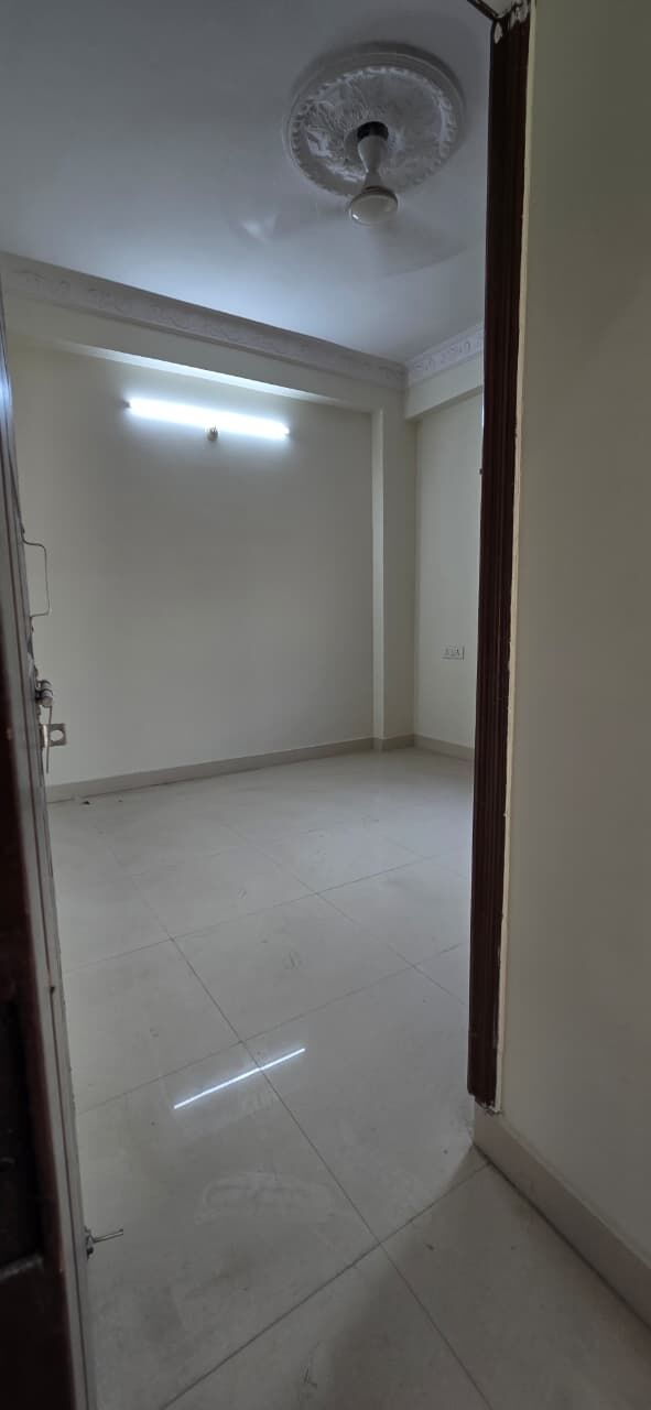 Hyderabad, Apartments, Flats, Houses & Villas, INR 55/month,  3 BR,  3 BHK Flat For Sale In Tolichowki (Paramount Colony