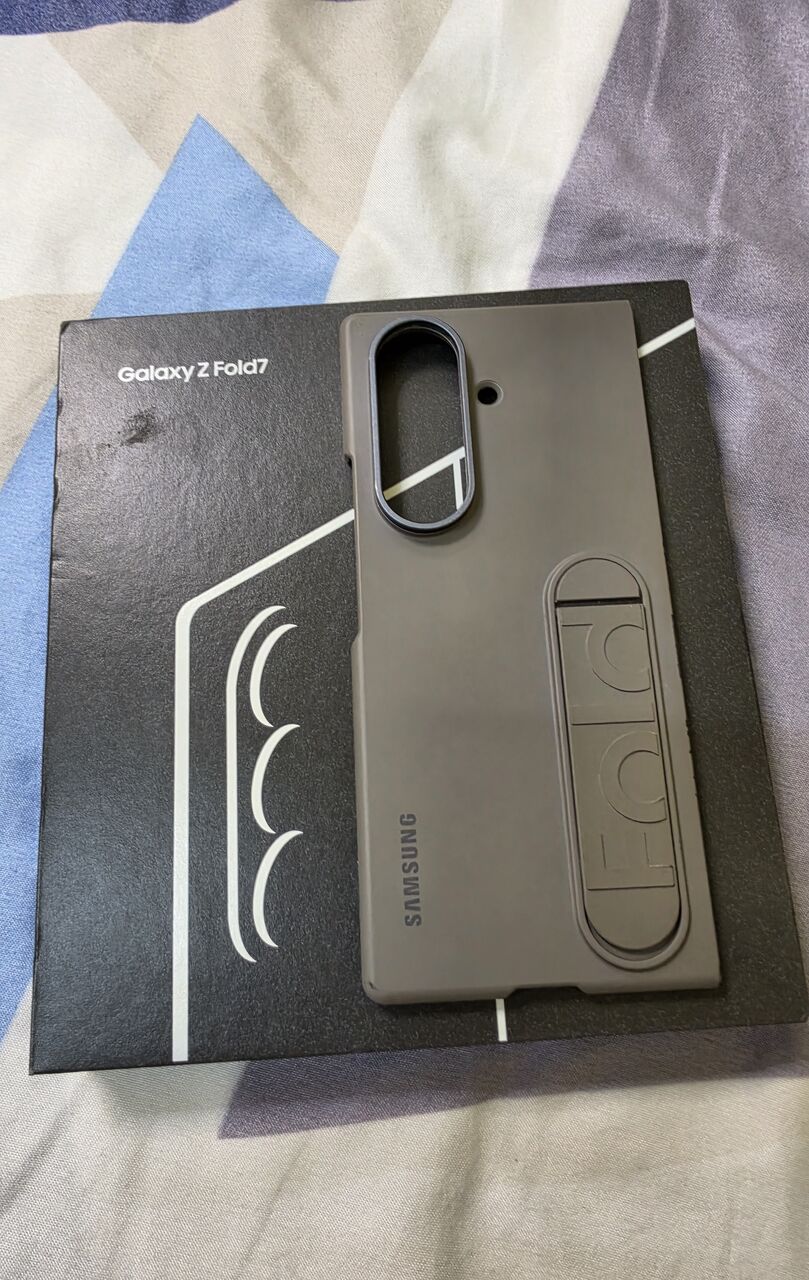 Riyadh, Mobile Phones, SAR 3800,  Samsung Z Fold 7 With Accessories