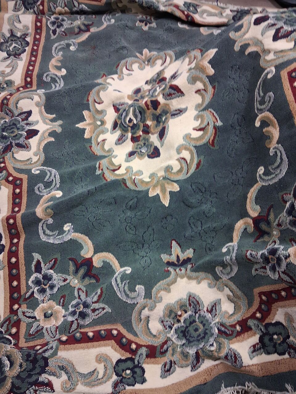 Al Jubail Al Balad, Furniture, SAR 100,  Carpet