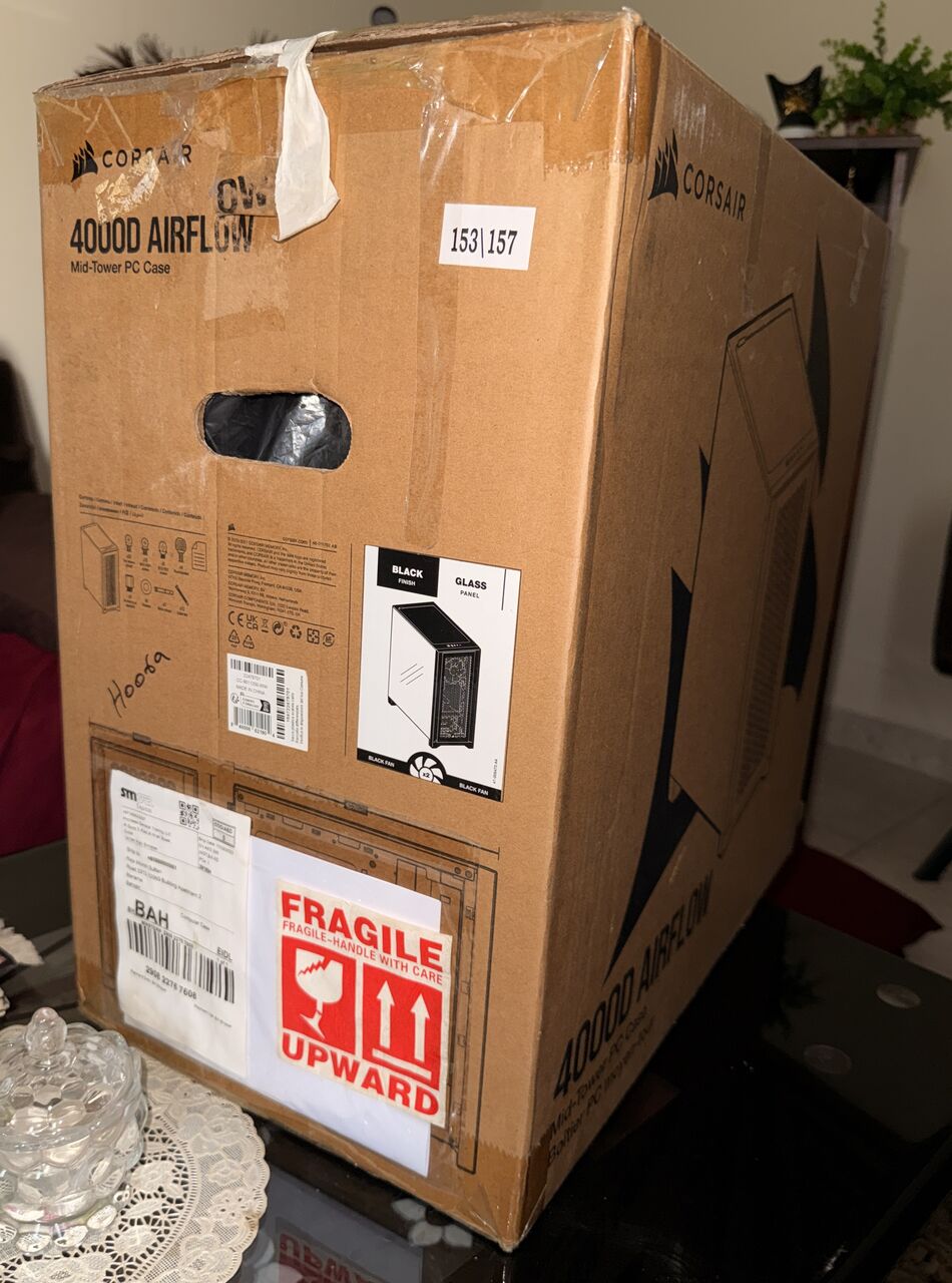 Manama, Video Games, BHD 55,  PC Case For Sale - Corsair