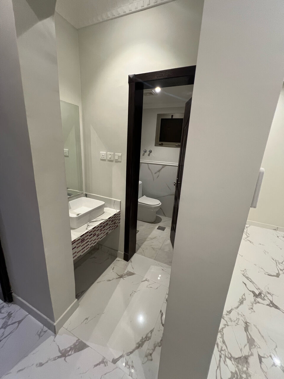 Dhahran, Apartments, Flats, Houses & Villas, SAR 43000/year,  3 BR,  3 Room With 2 Toilets, Salah, Kichen, 2 Entrace & Parking