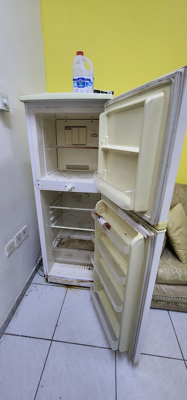 Jeddah, Furniture, SAR 1,  Fridge, Single Bed, Computer Table & Cupboard