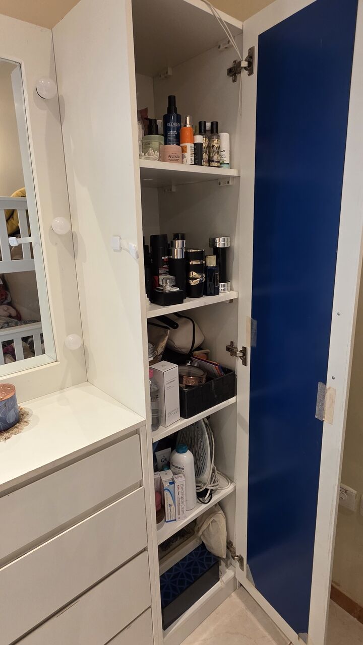 Al Rehab, Household Items, SAR 450,  Dressing Table With Lights 4 & Storage Shelves