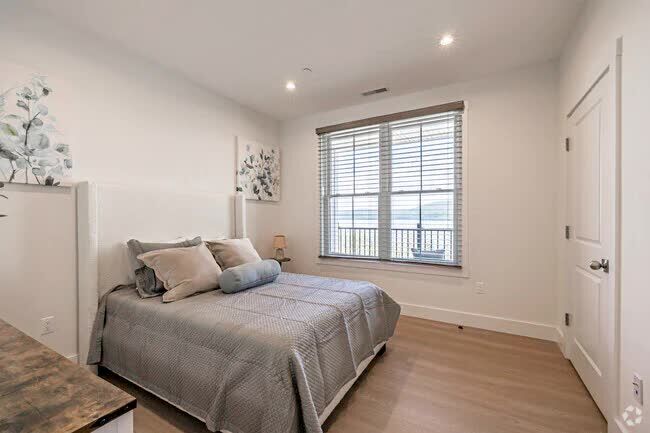 Chicago, Apartments, Flats, Houses & Villas, USD 1200/month,  Furnished,  2 BR,  842 Sq. Meter,  Apartment For Rent