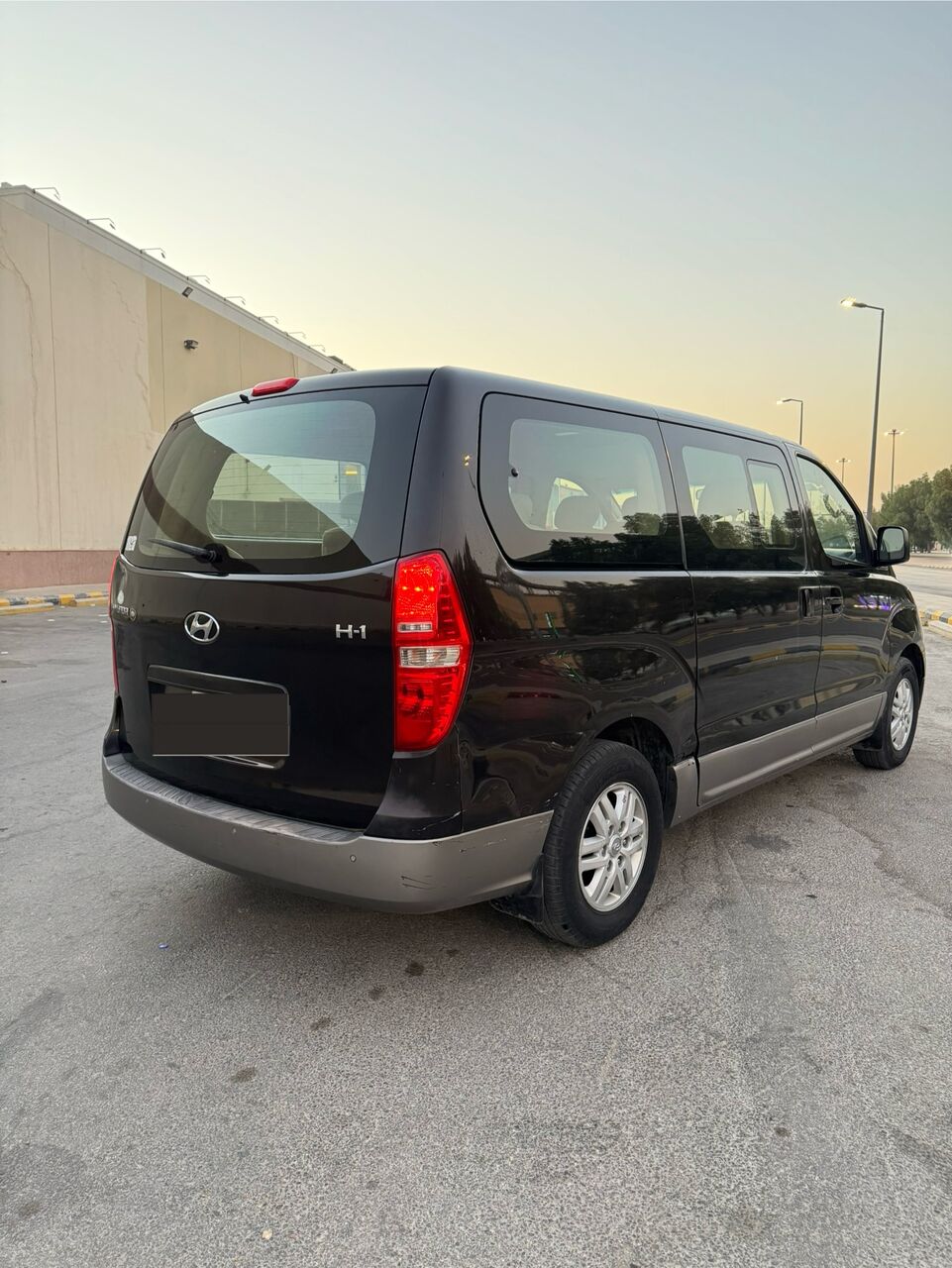 Riyadh, Vehicles, Cars & Trucks , SAR 50000,  Hyundai H1,  2018,  Automatic,  206000 KM,    For Sale