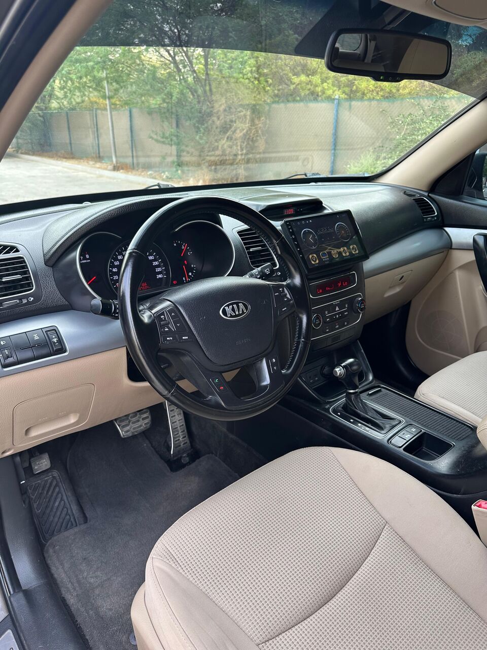 Riffa, Vehicles, Cars & Trucks , BHD 2100,  Kia Sorento,  2013,  Automatic,  137000 KM,  Excellent Condition